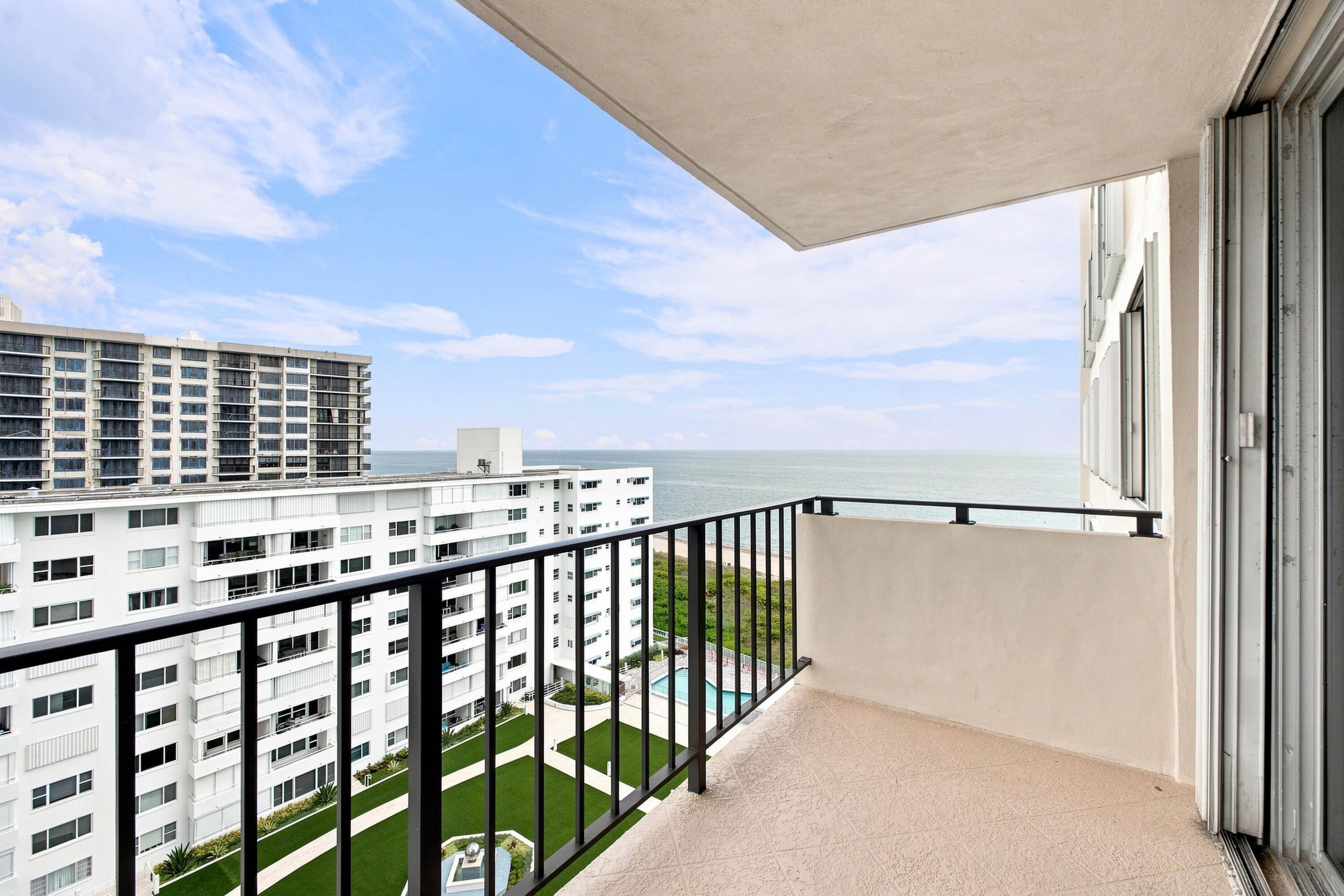 1900 S Ocean Boulevard 10g