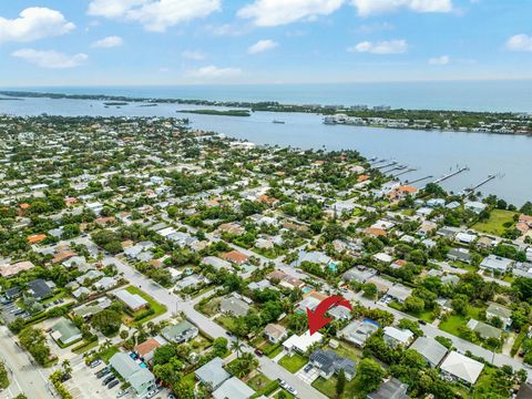 A home in Lake Worth Beach