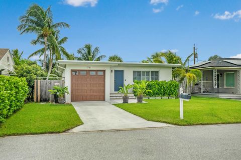 A home in Lake Worth Beach