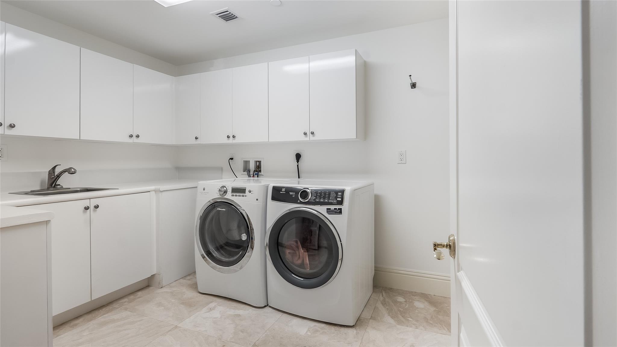 200 East - Residential