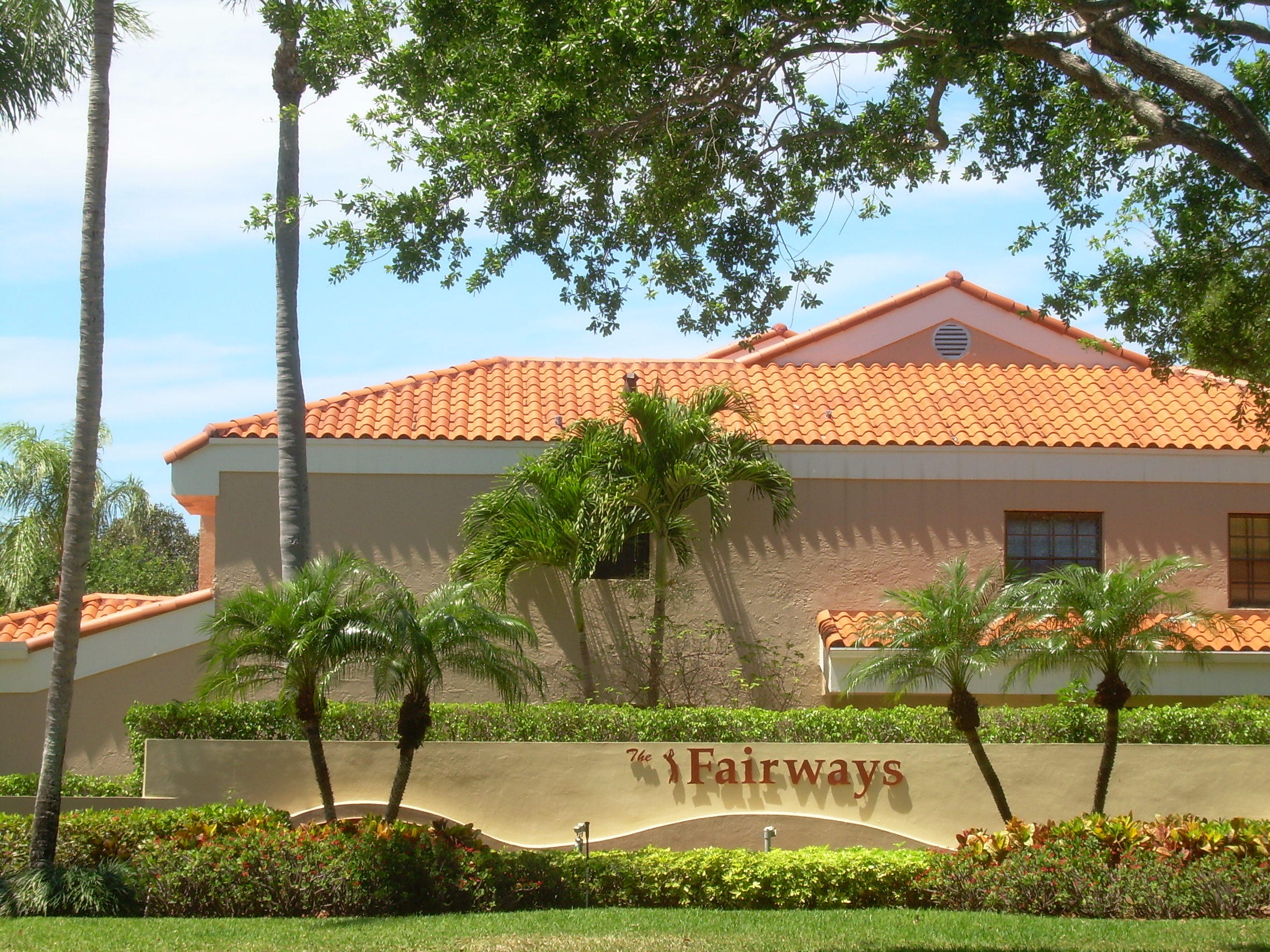 FAIRWAYS AT BOCA GOLF & TENNIS CONDO - Residential Lease