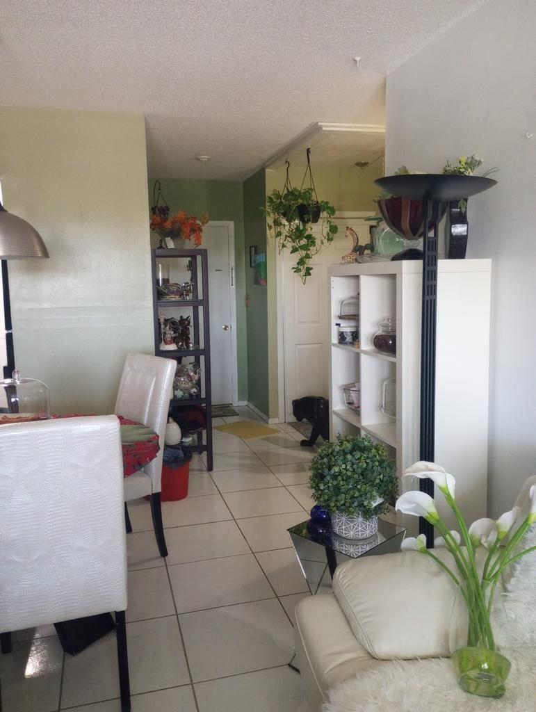 1250 E Sample Rd 301