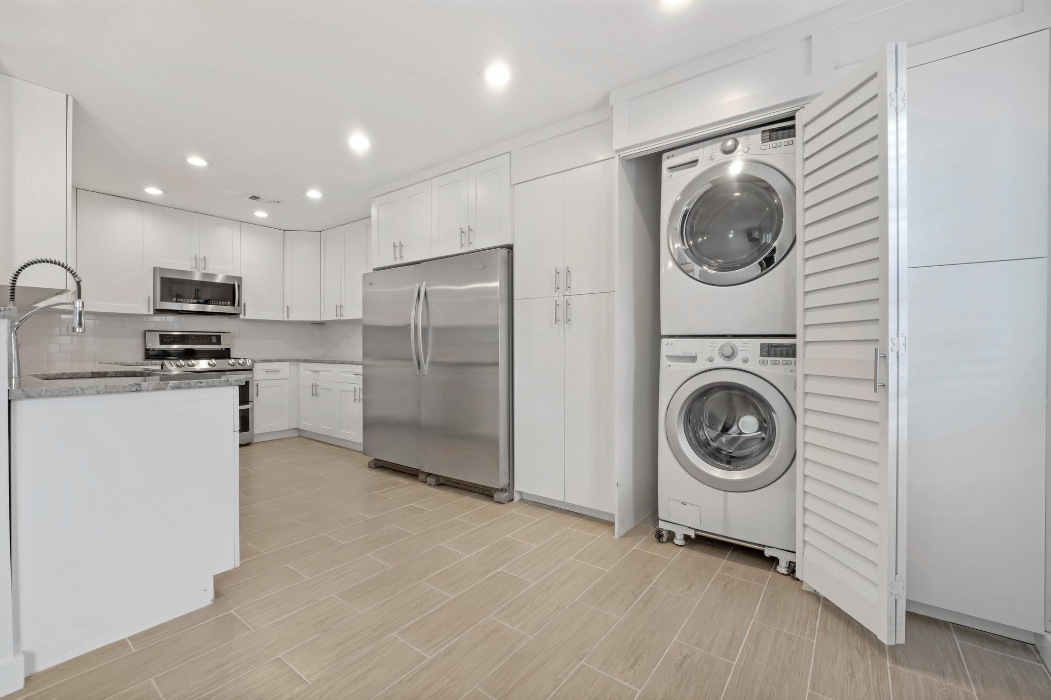 1794 SW 81st Ter 5-37