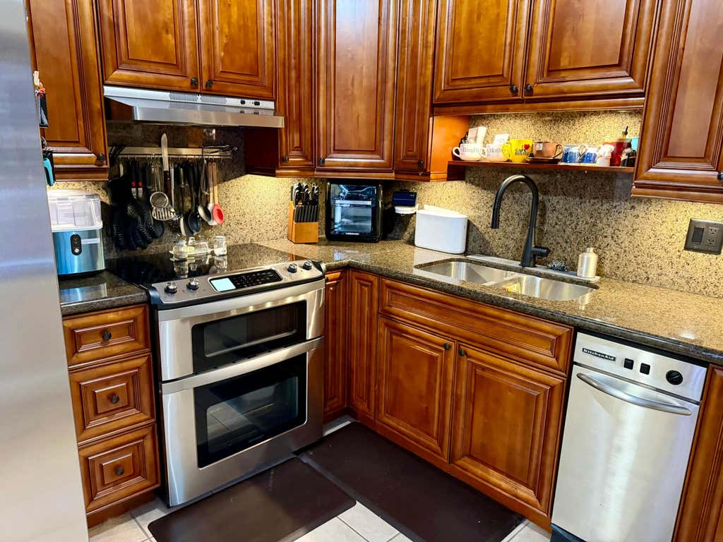 Photo of 140 S CYPRESS Road #111, Pompano Beach, FL 33060 (MLS # B26053117)
