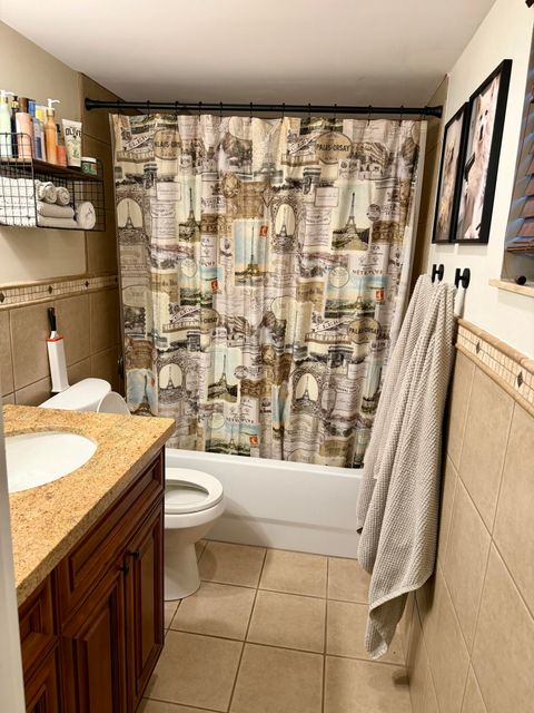 Tiny photo for 140 S CYPRESS Road #111, Pompano Beach, FL 33060 (MLS # B26053117)