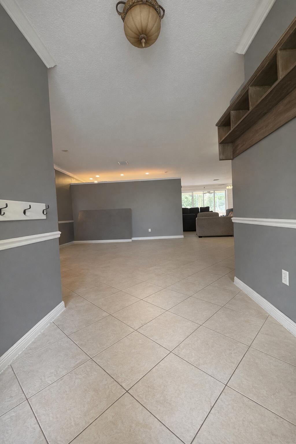 1304 Isleworth Court