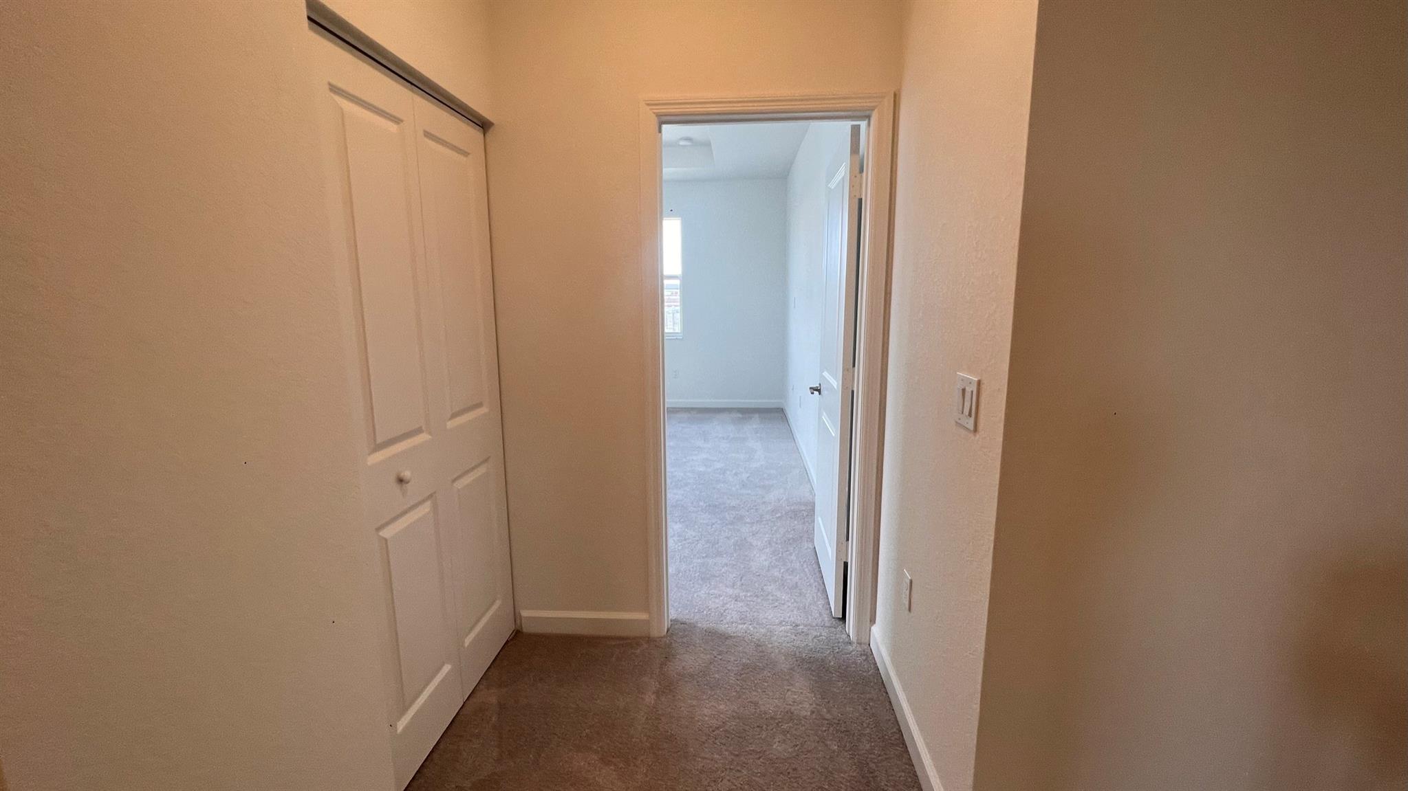 SUNSET TRAILS - Residential Lease