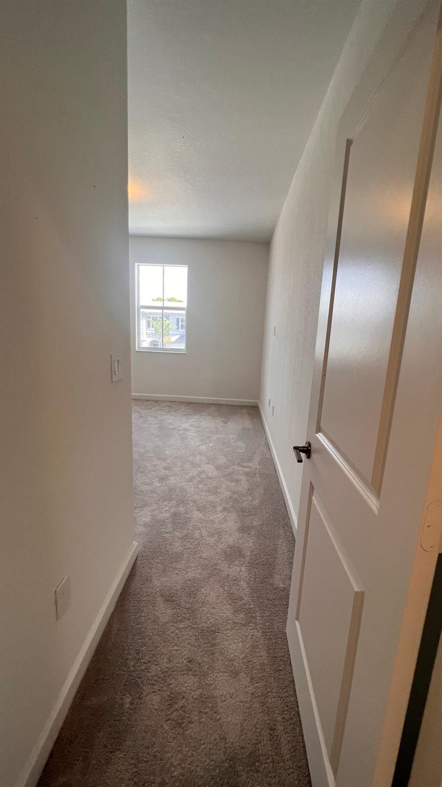 SUNSET TRAILS - Residential Lease