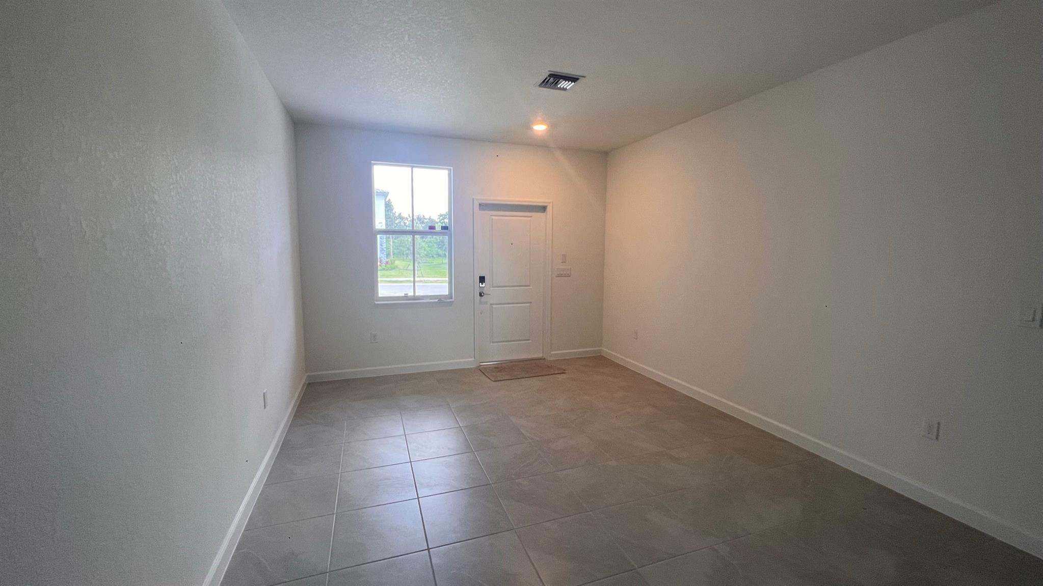 SUNSET TRAILS - Residential Lease