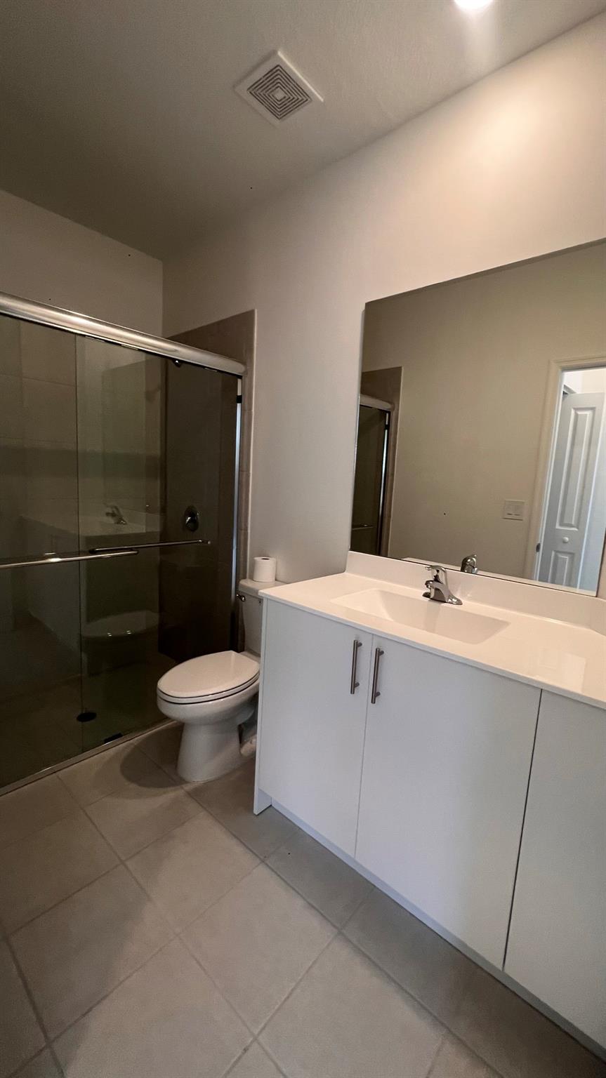 SUNSET TRAILS - Residential Lease