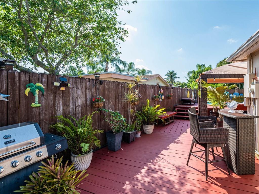 Commonwealth Park Sec 1 7 - Residential