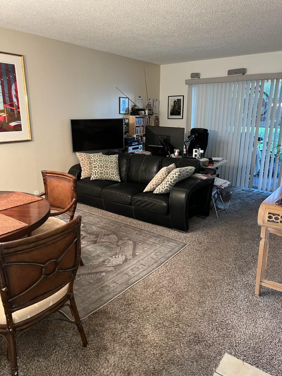 VILLAGE ROYALE GREENHILL CONDO - Residential