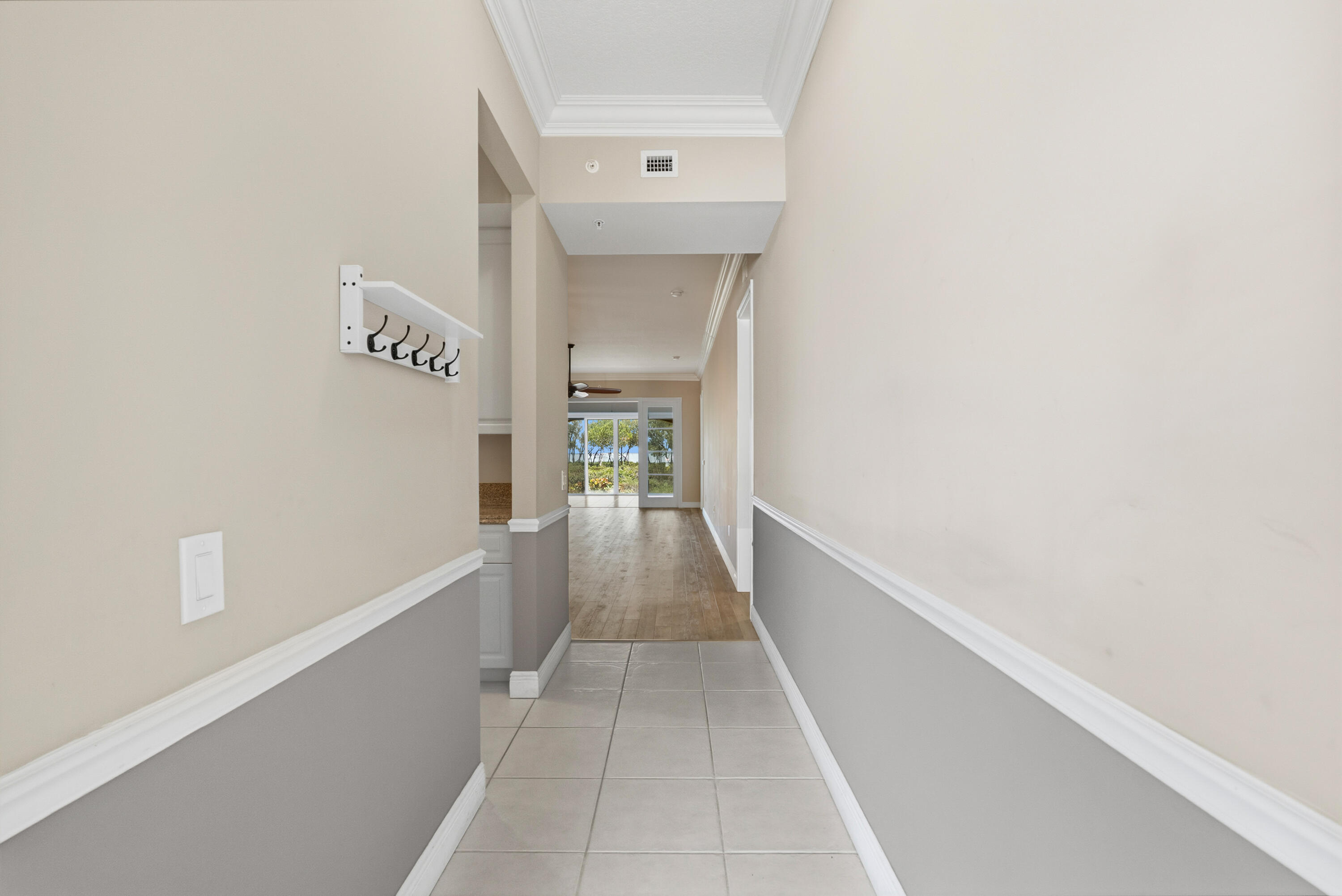 HARBOUR ISLE AT HUTCHINSON ISLAND WEST - Residential