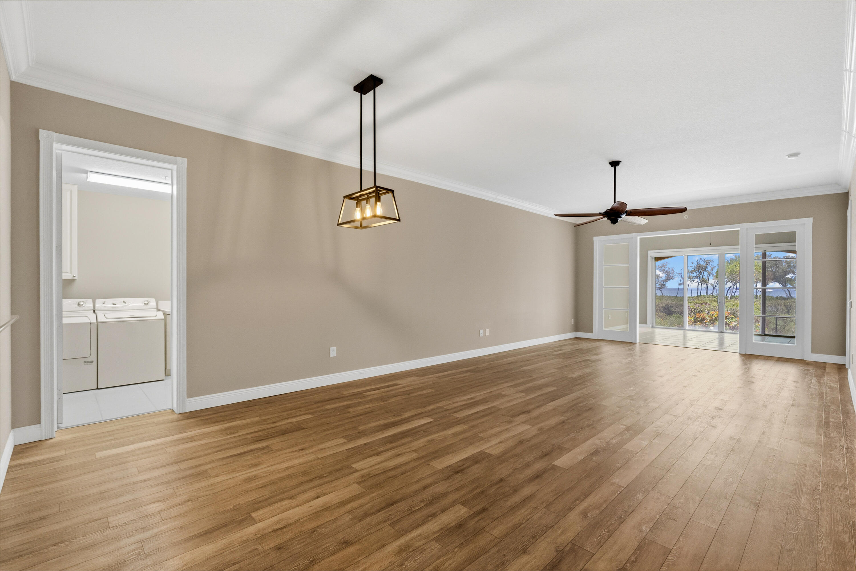 HARBOUR ISLE AT HUTCHINSON ISLAND WEST - Residential