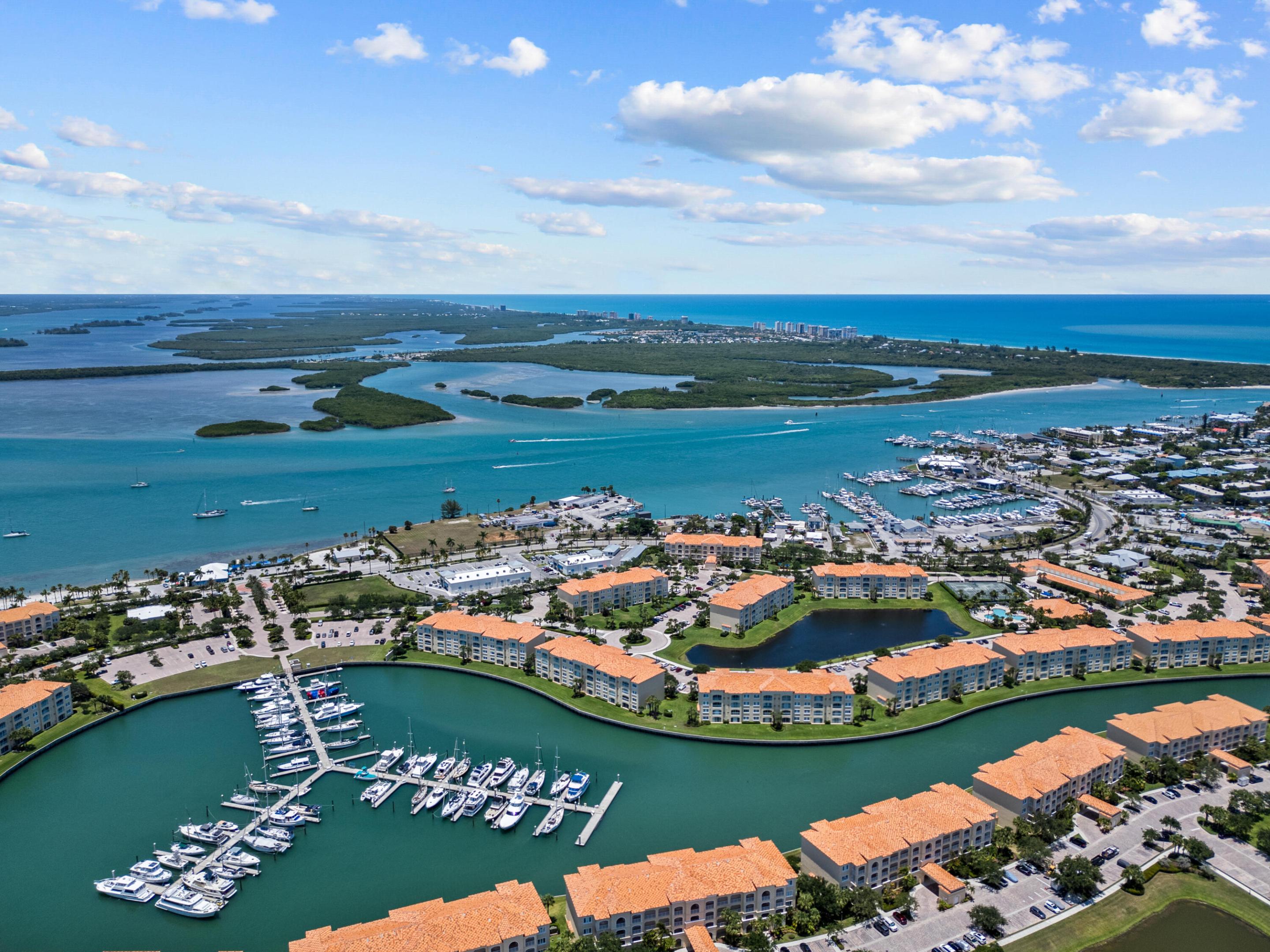 24 W Harbour Isle Dr Drive E 106