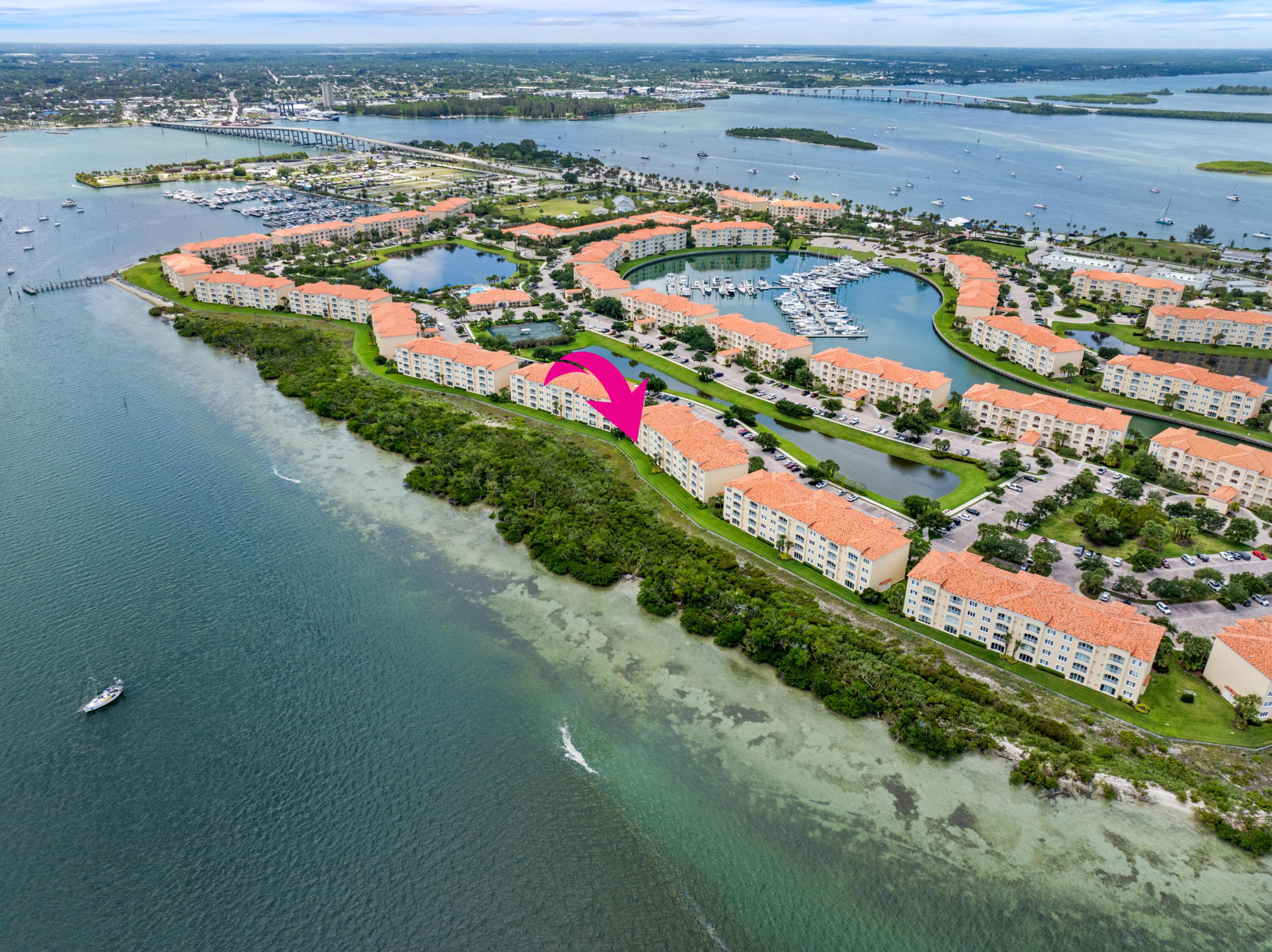 24 W Harbour Isle Dr Drive E 106