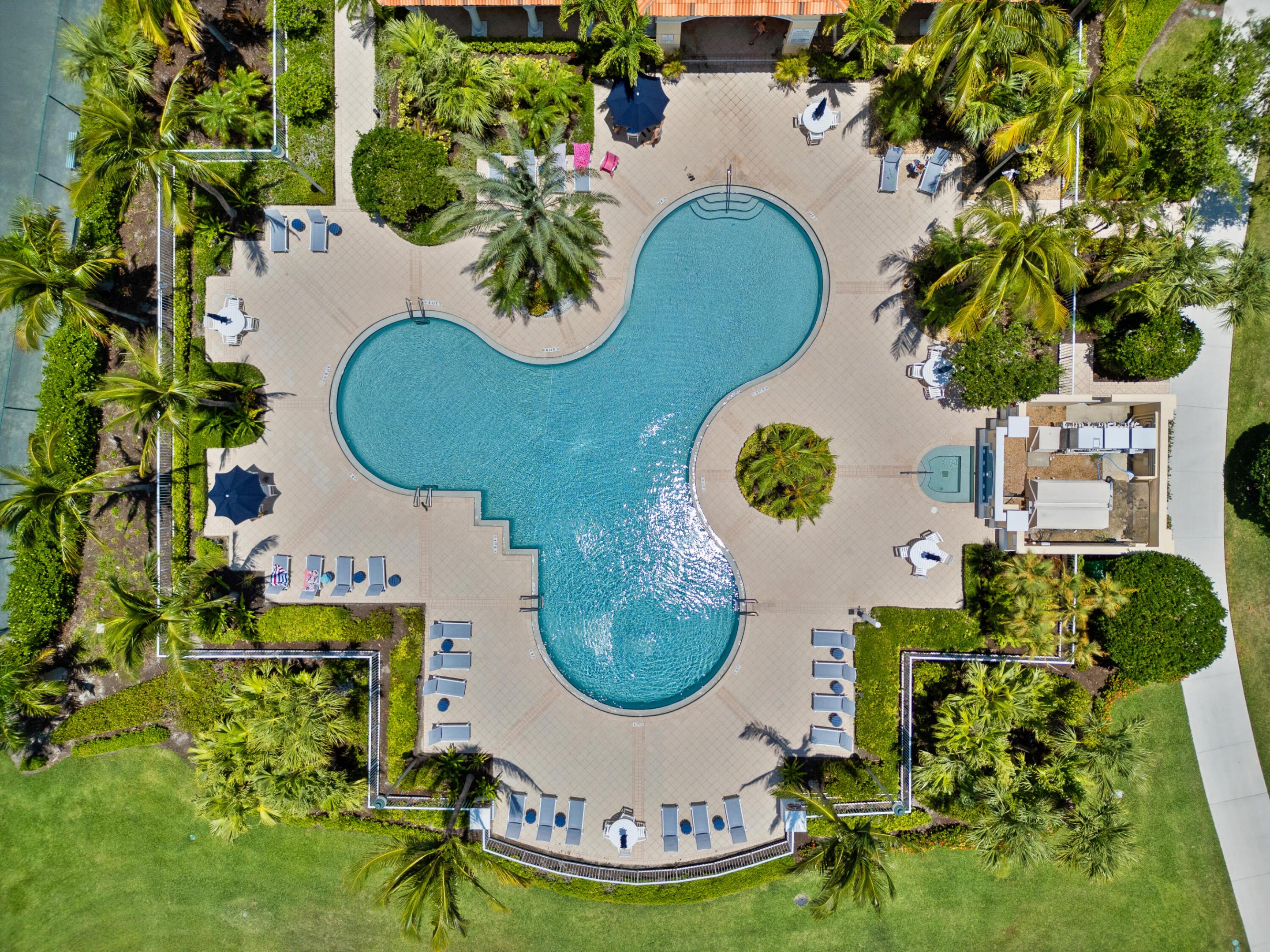 HARBOUR ISLE AT HUTCHINSON ISLAND WEST - Residential