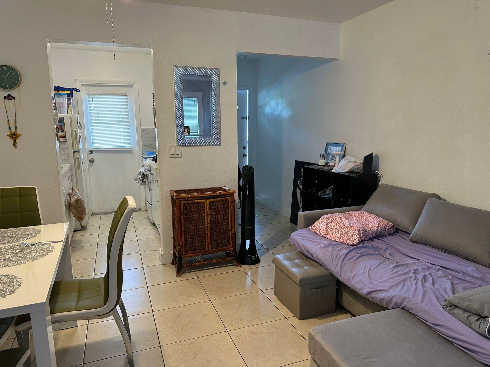 Hallandale Park 2 6-8 B - Residential Lease
