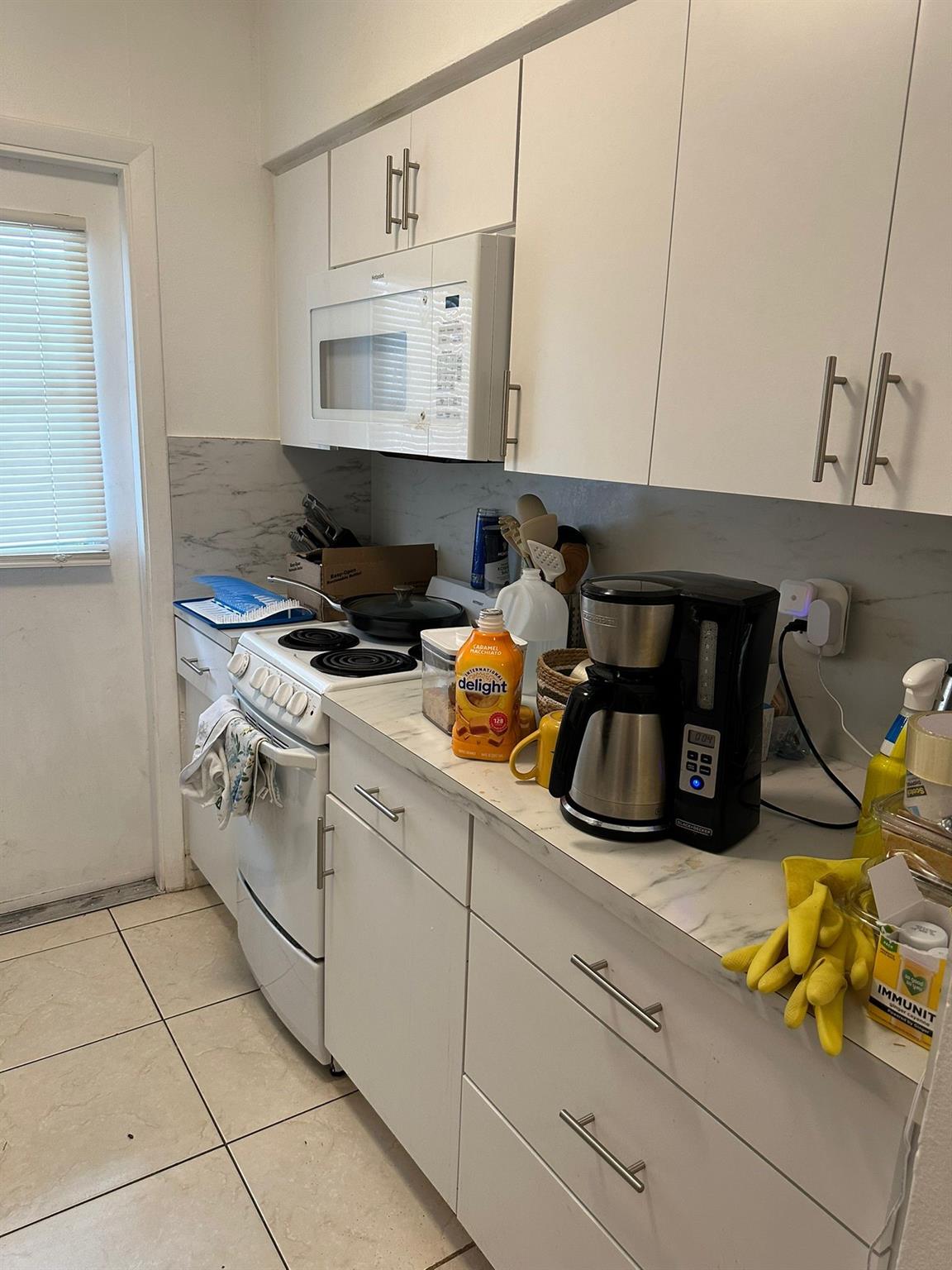 Hallandale Park 2 6-8 B - Residential Lease