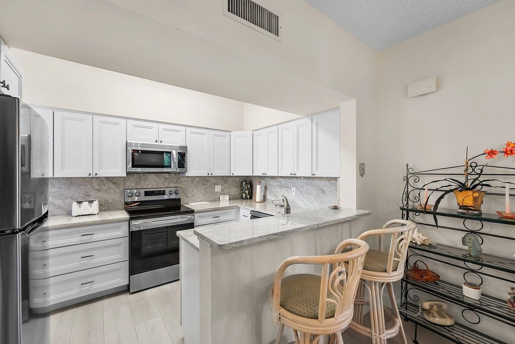 Photo of 4209 Fairway Drive N, Jupiter, FL 33477 (MLS # R11024955)