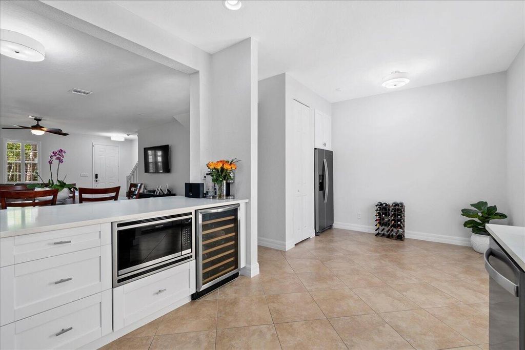 Photo of 251 Edenberry Avenue, Jupiter, FL 33458 (MLS # R11145787)