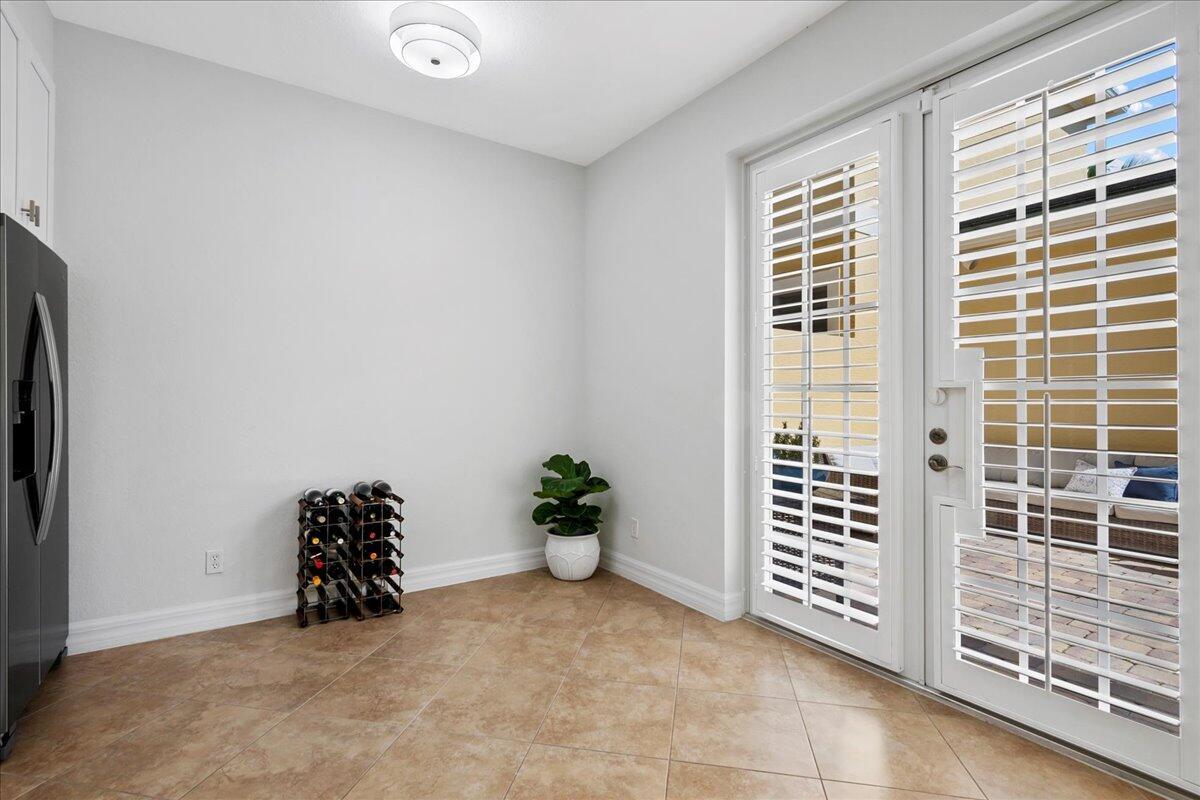 CANTERBURY PLACE - Residential Lease