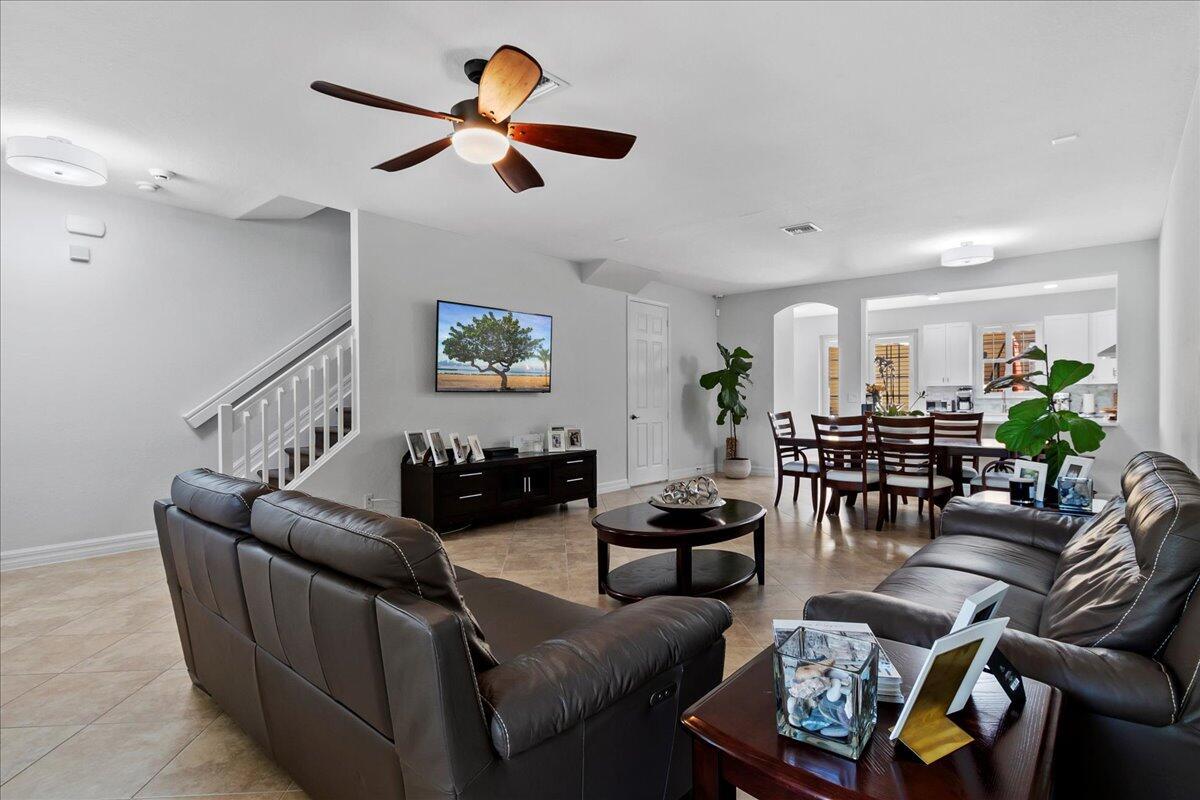 CANTERBURY PLACE - Residential Lease