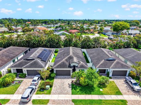 Tiny photo for 7527 Moonrise Drive, Lake Worth, FL 33467 (MLS # B26018672)