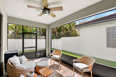 Tiny photo for 7527 Moonrise Drive, Lake Worth, FL 33467 (MLS # B26018672)