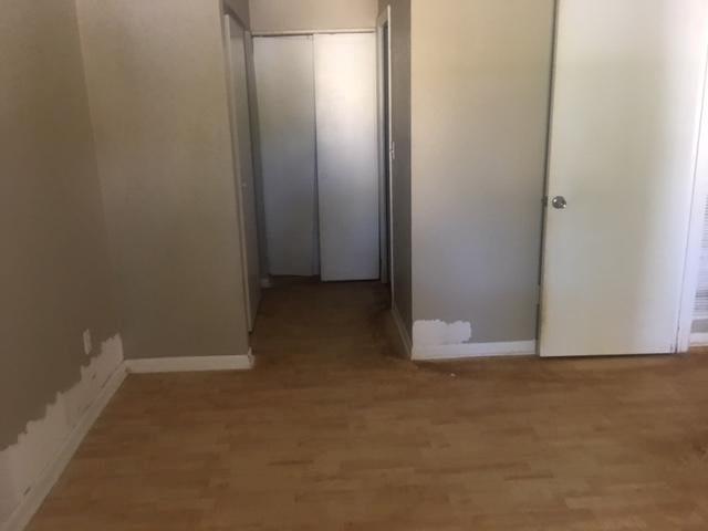 LAURELS AT SHERWOOD CONDO - Residential