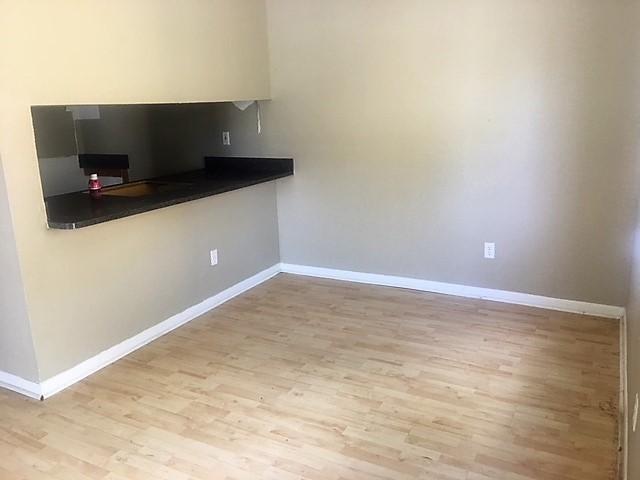 LAURELS AT SHERWOOD CONDO - Residential