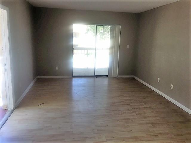 LAURELS AT SHERWOOD CONDO - Residential