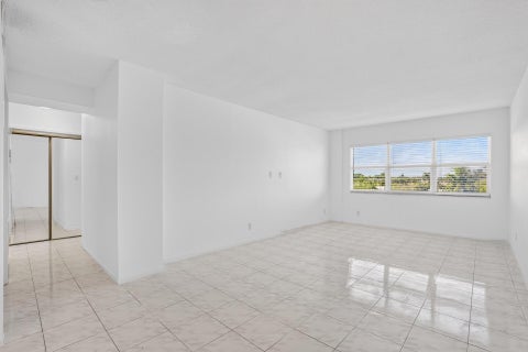 Tiny photo for 2555 NE 11th Street #404, Fort Lauderdale, FL 33304 (MLS # B26089420)
