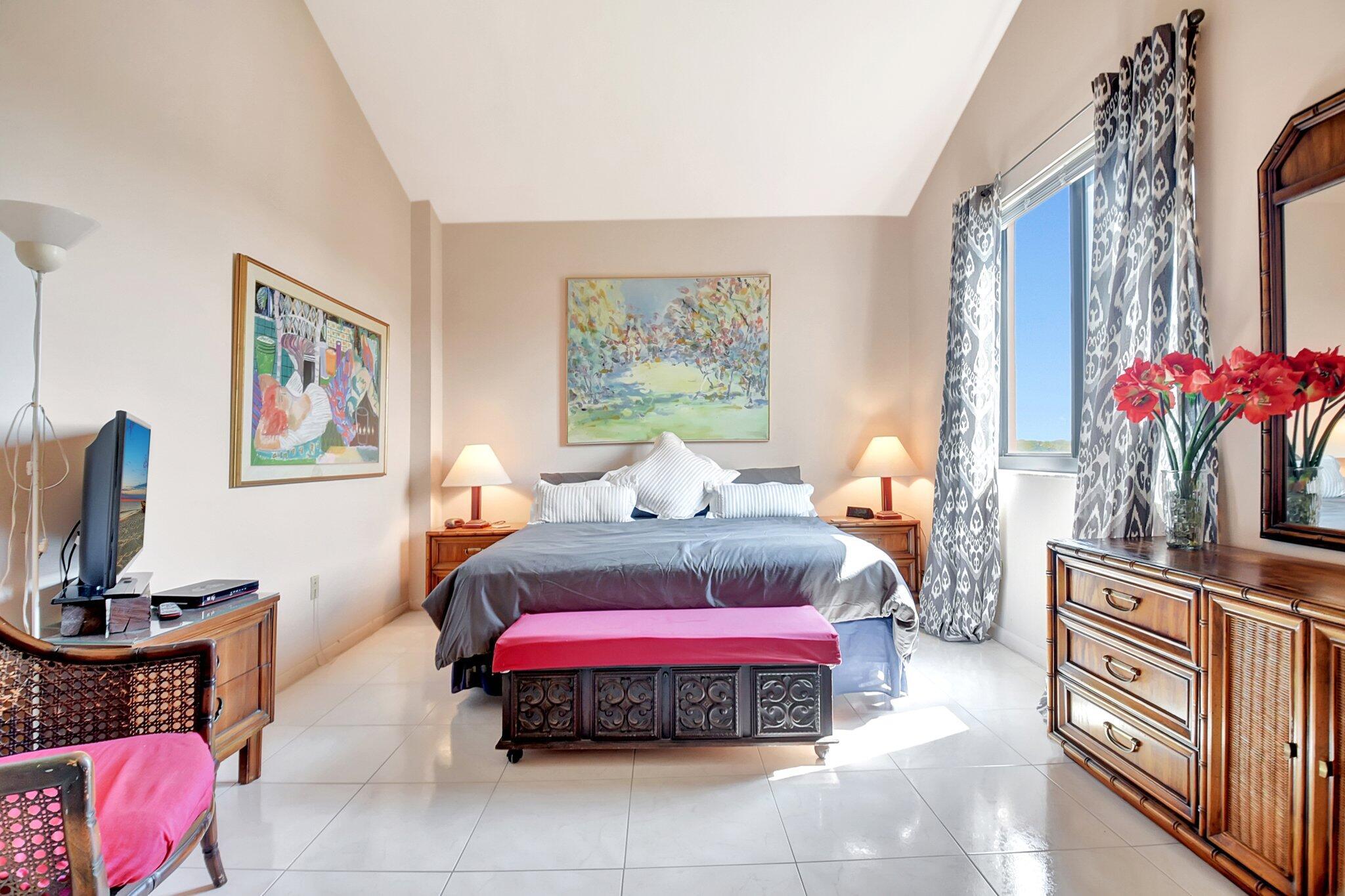 LAVERS DELRAY RACQUET CLU - Residential