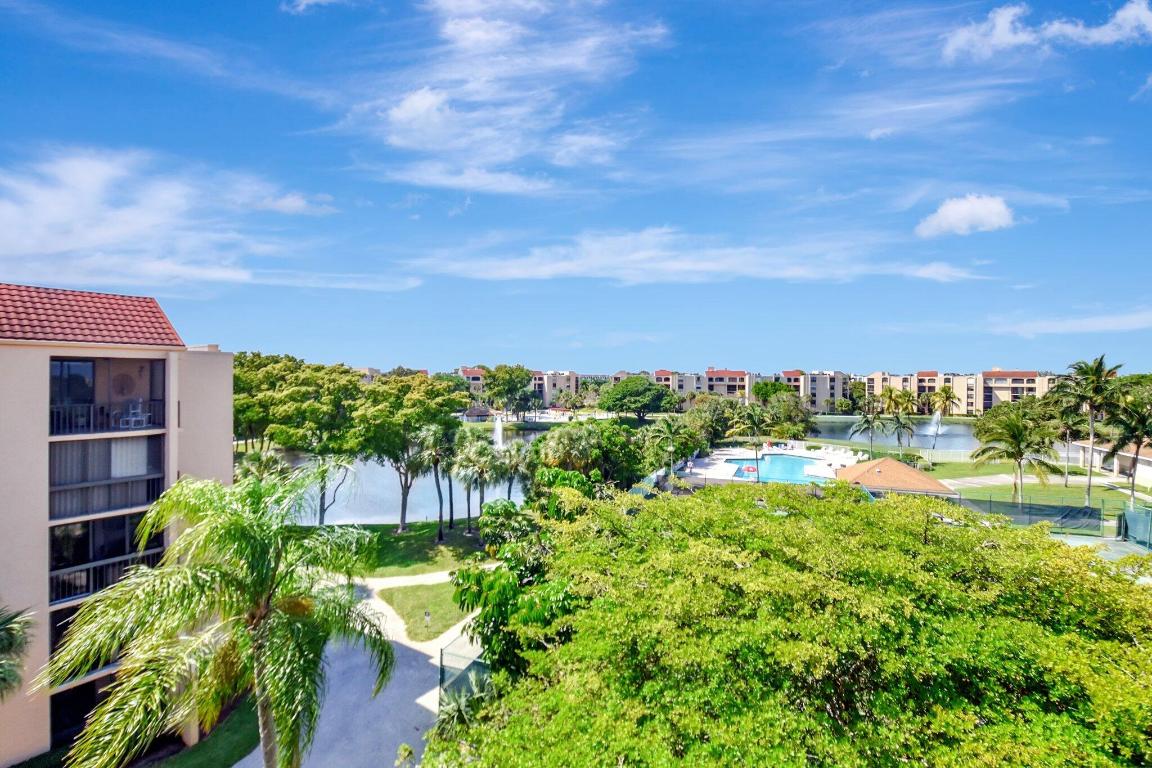 LAVERS DELRAY RACQUET CLUB CONDO - Residential