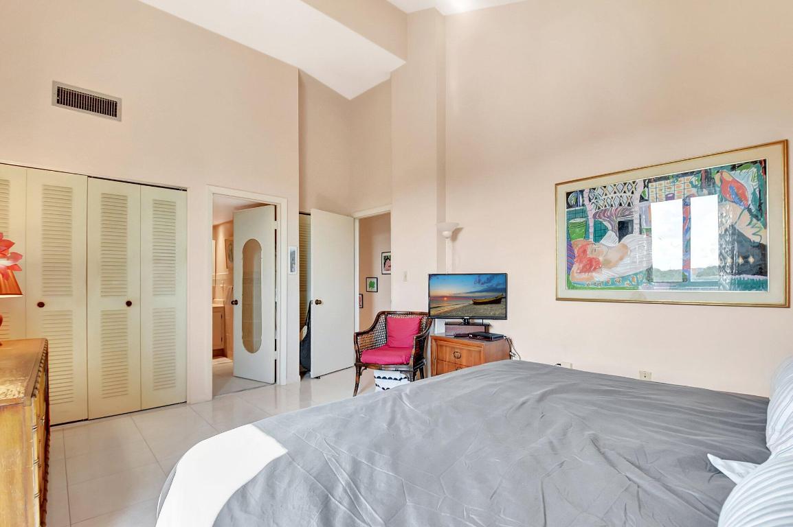 LAVERS DELRAY RACQUET CLUB CONDO - Residential