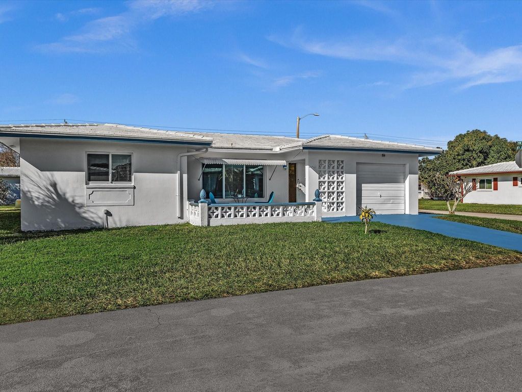 Photo of 5711 NW 84th Avenue, Tamarac, FL 33321 (MLS # F10554622)