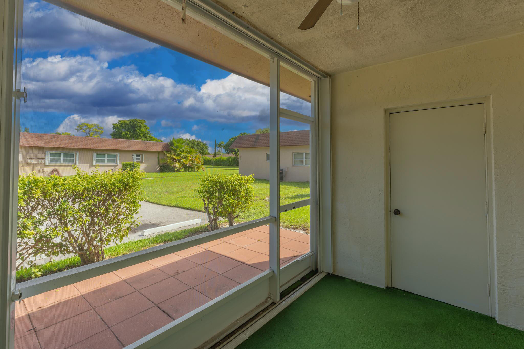 PALMLAND VILLAS I CONDO - Residential Lease