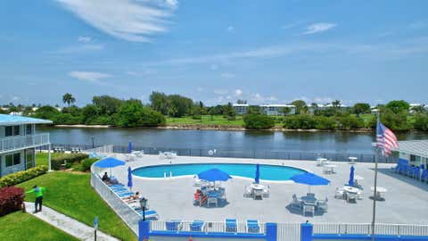 Photo of 2430 S FEDERAL Highway #2, Boynton Beach, FL 33435 (MLS # B26054139)