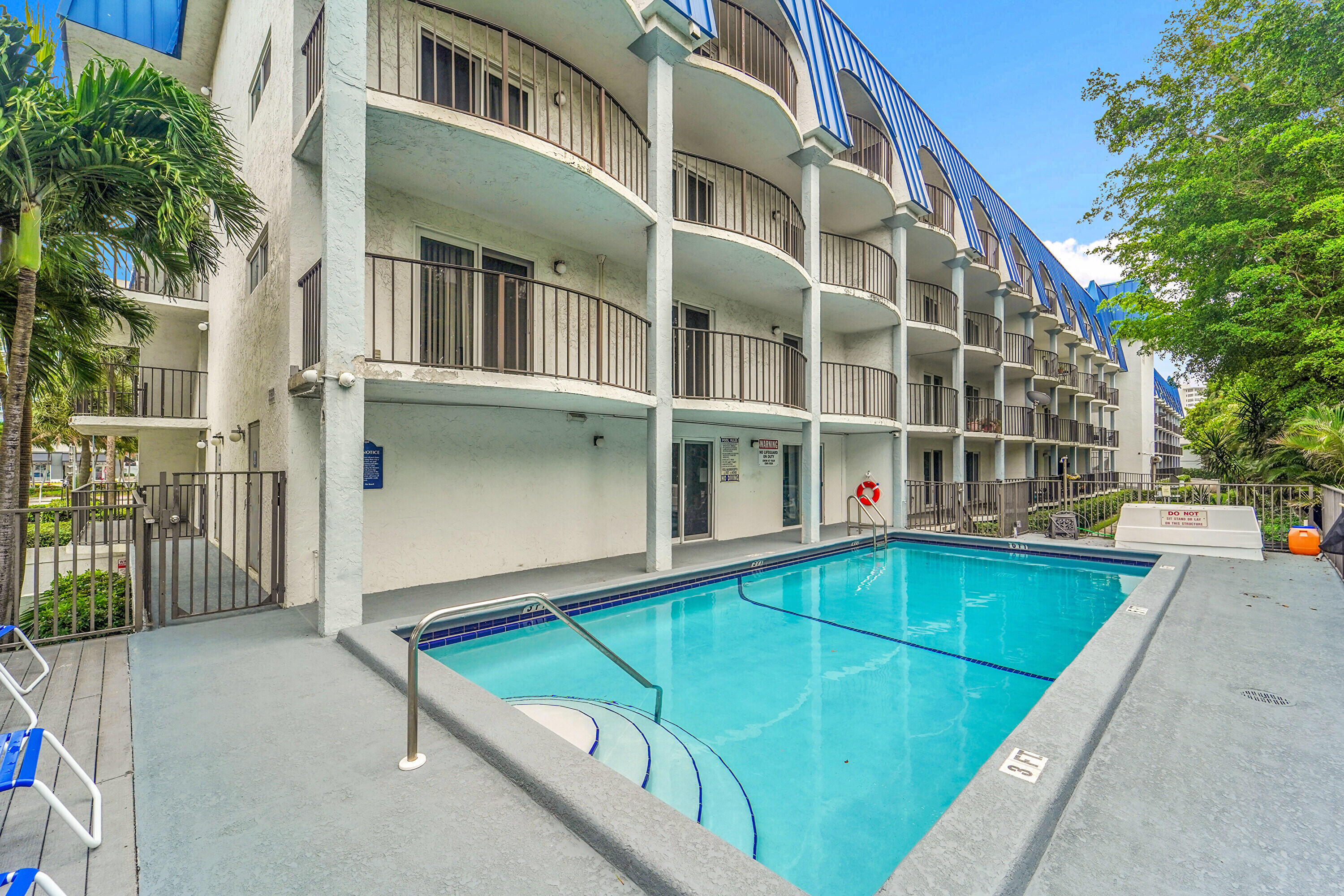 TOP OF THE MILE SOUTH CONDO - Residential