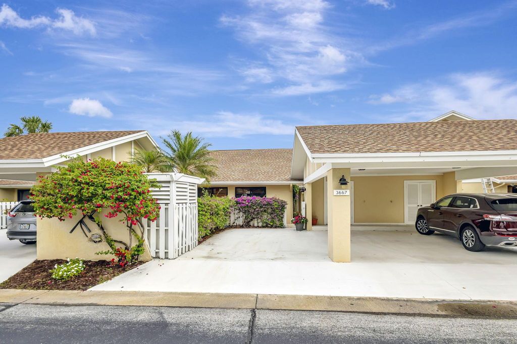 Photo of 3667 Cape Pointe Circle, Jupiter, FL 33477 (MLS # R10968300)