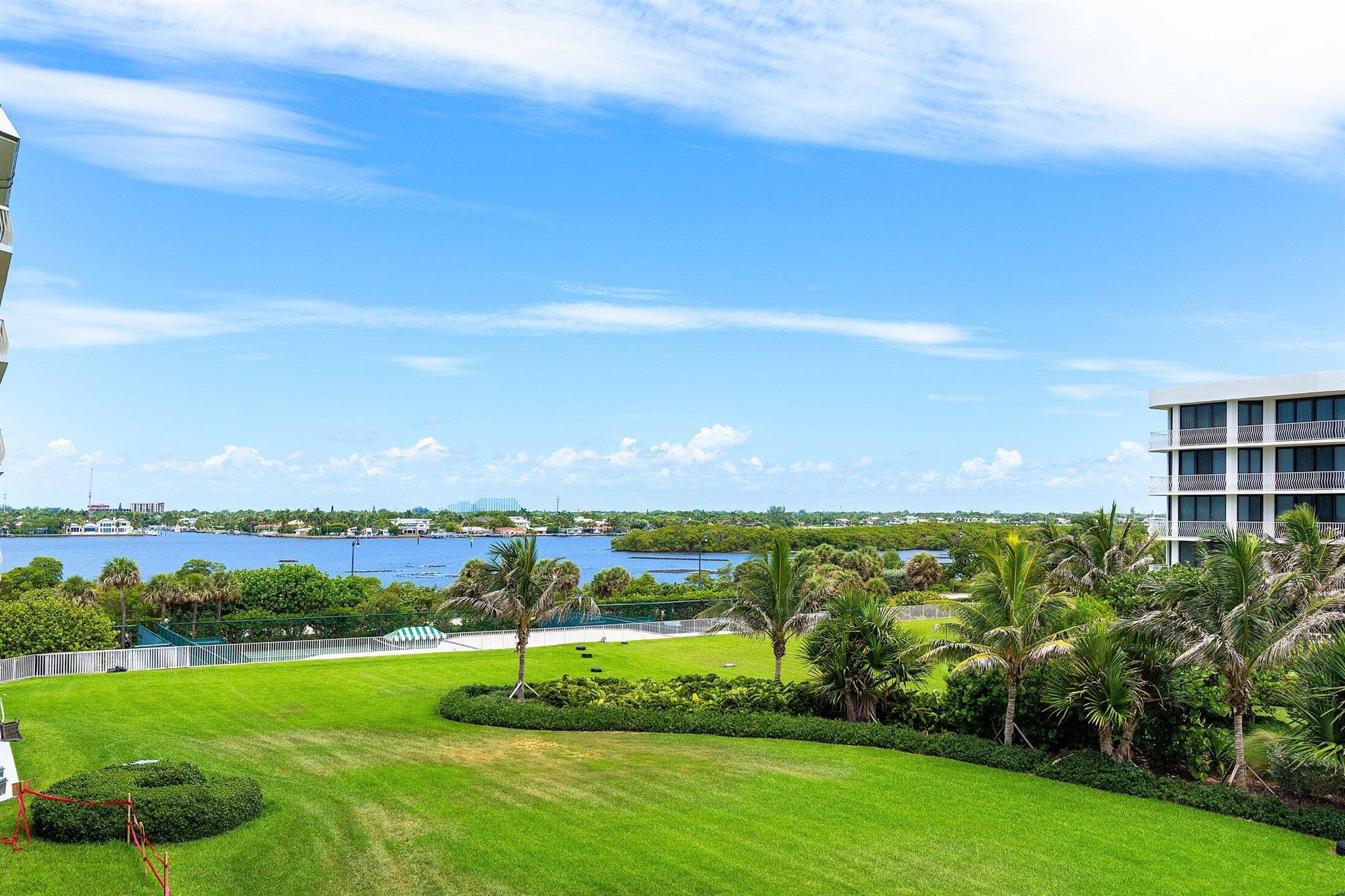 TWENTY ONE HUNDRED CONDO - Residential