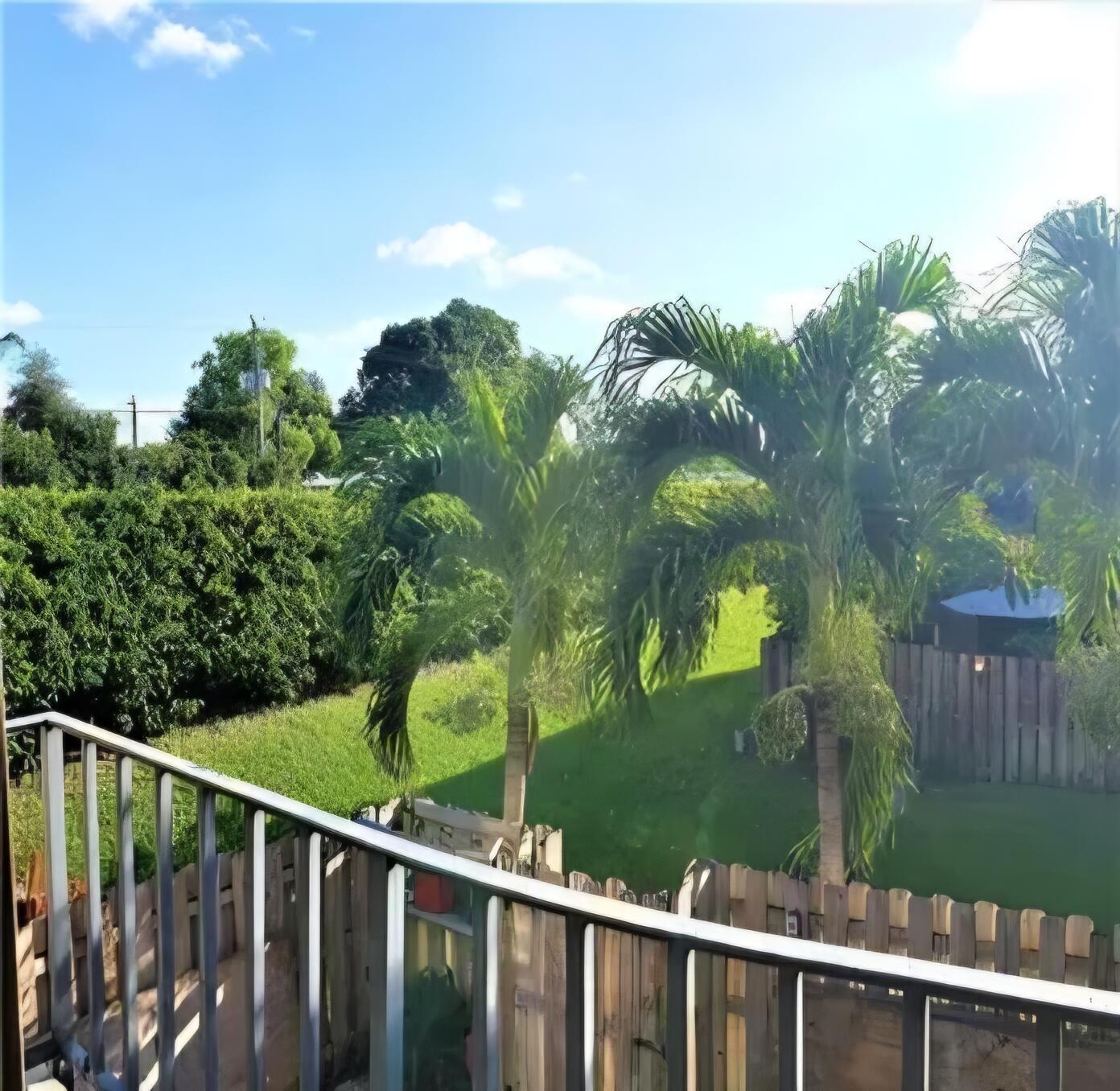 View photos, virtual tours, details... 218 Woodland Road