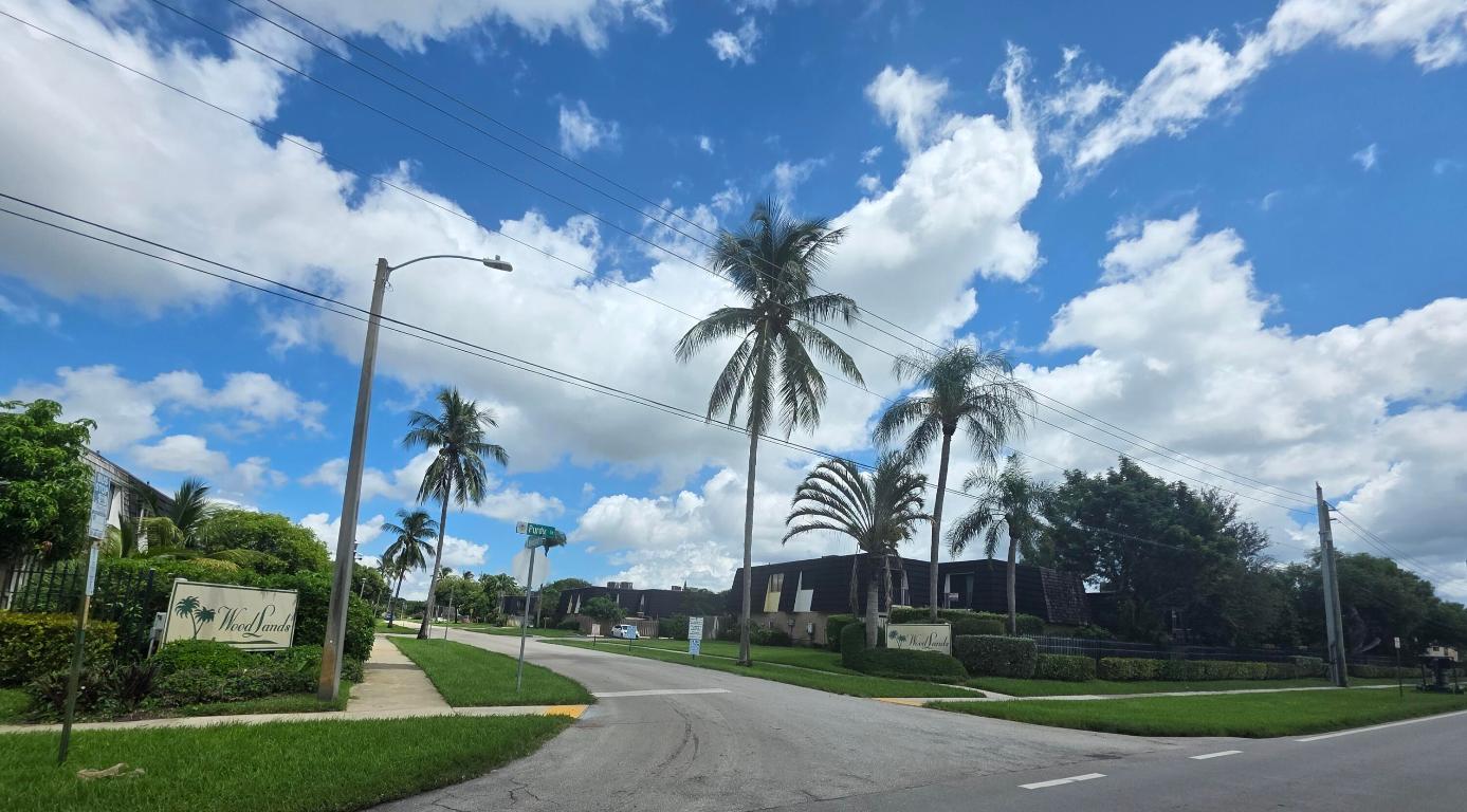 WOODLANDS OF PALM SPRINGS - Residential