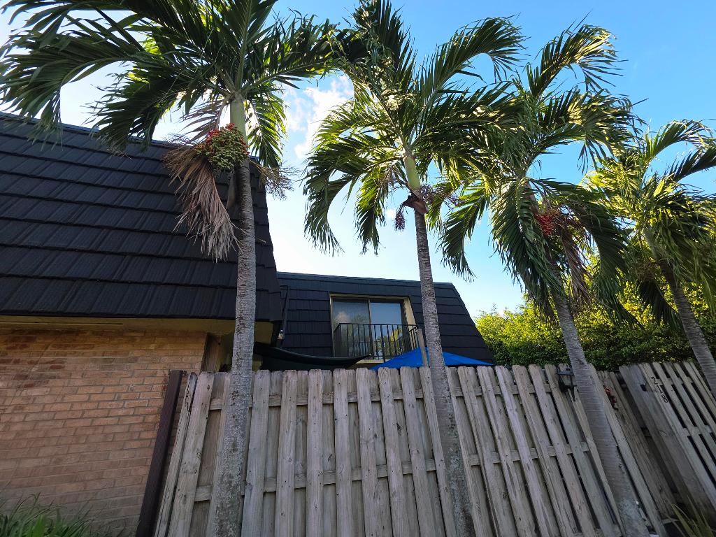 WOODLANDS OF PALM SPRINGS - Residential