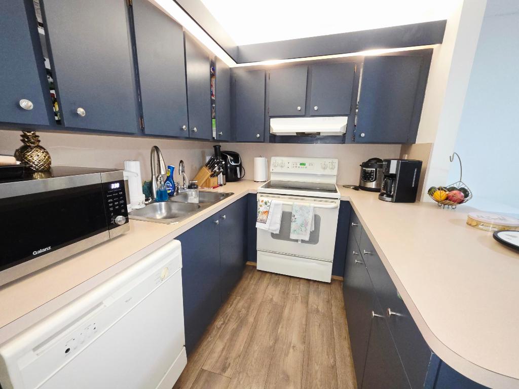 WOODLANDS OF PALM SPRINGS - Residential