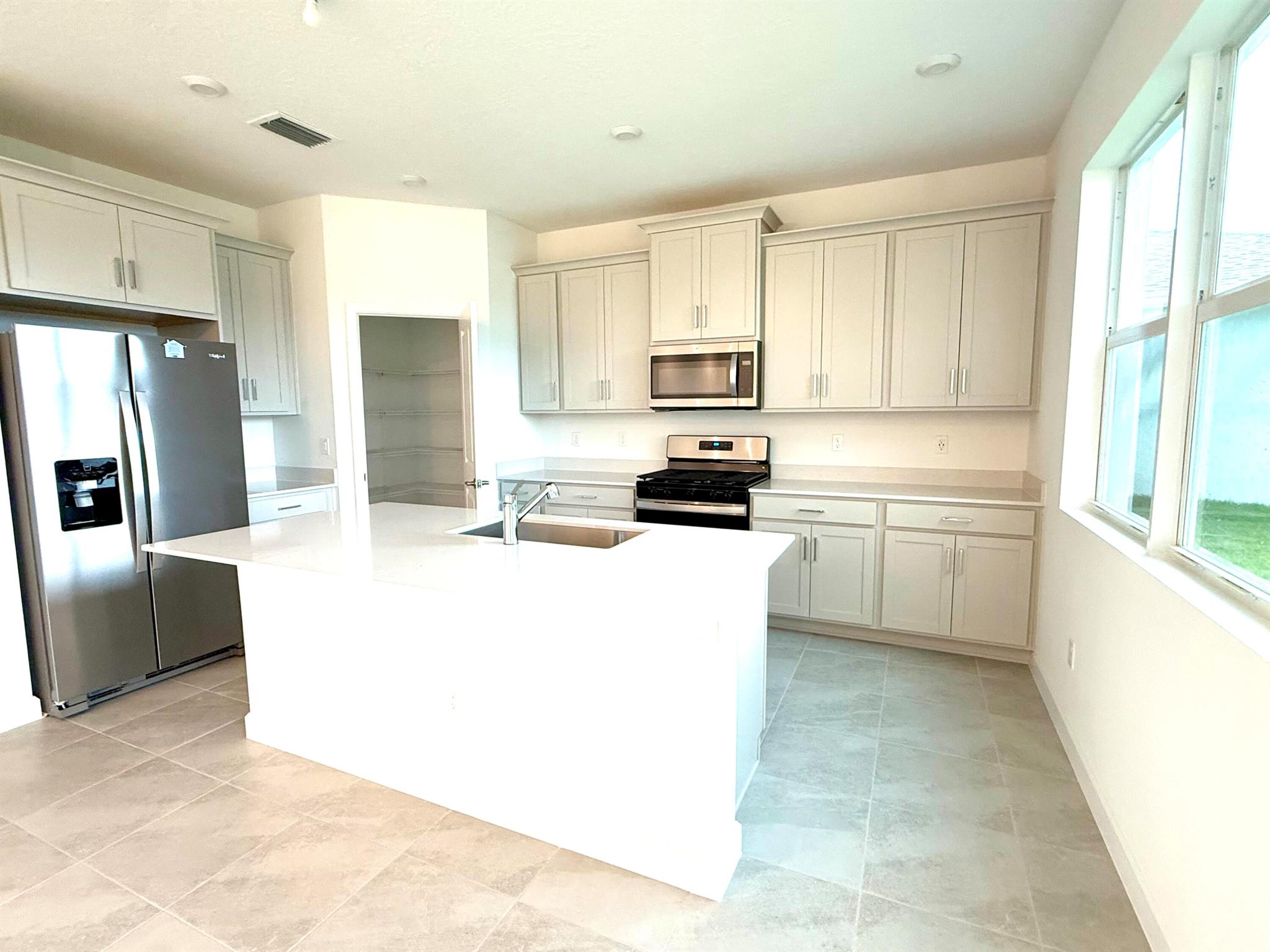 Cadence at Tradition - Residential Lease