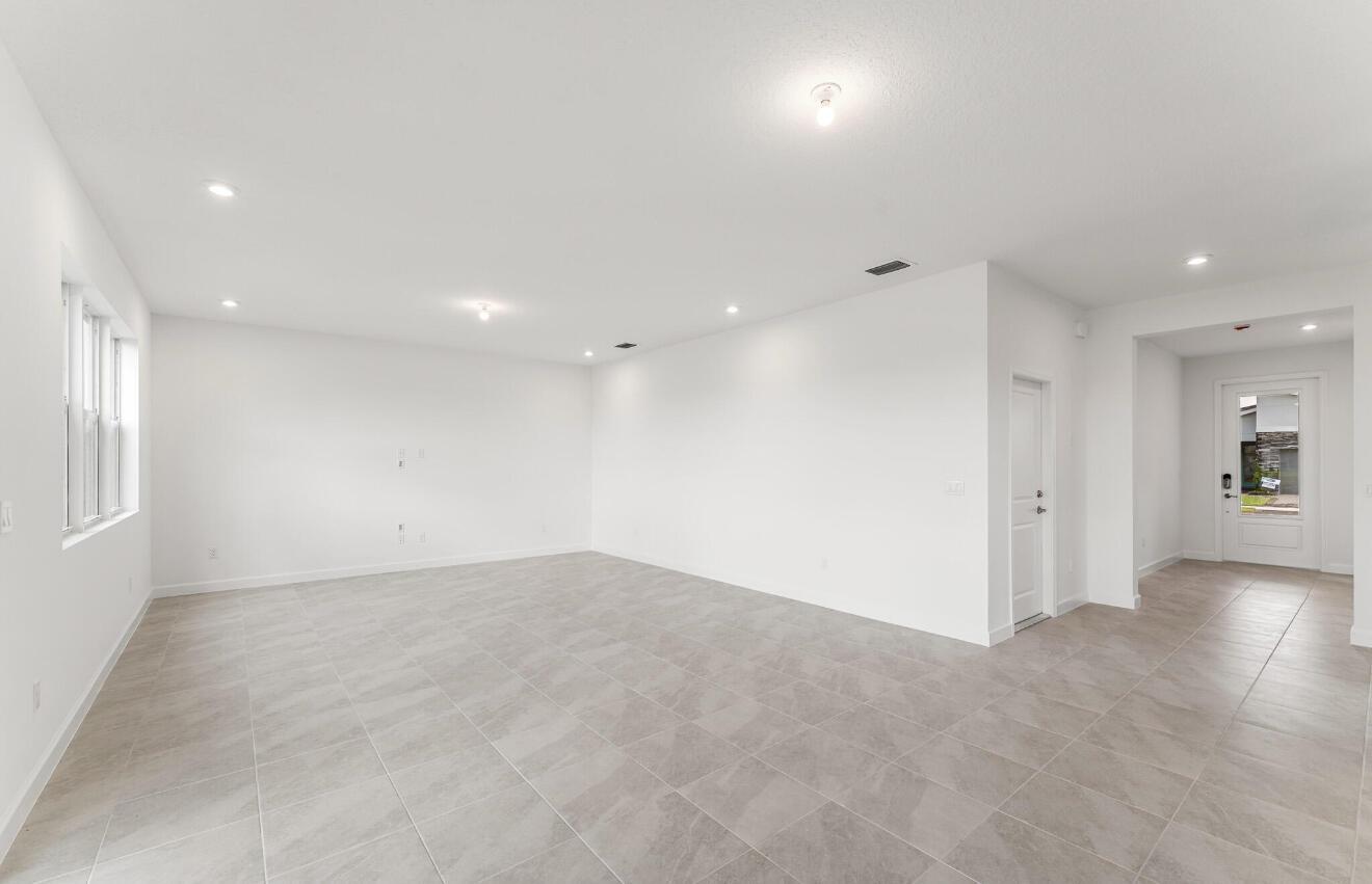 Cadence at Tradition - Residential Lease