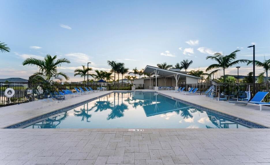 Cadence at Tradition - Residential Lease