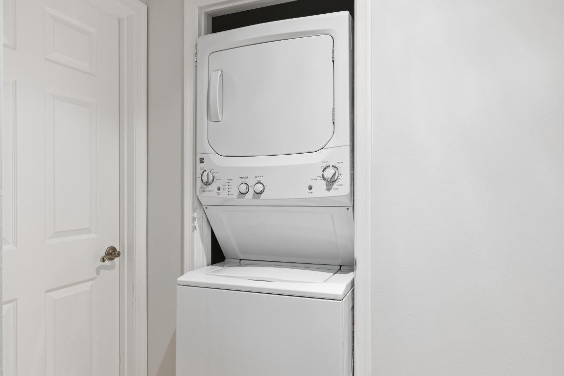 VILLAGE AT ABACOA CONDO - Residential